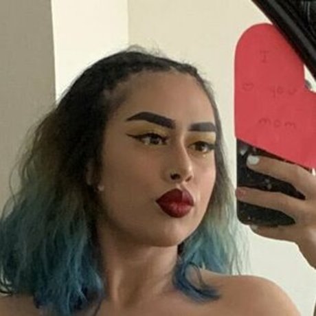 Naken lekkede OnlyFans-bilde av Brattthunnneyyy888