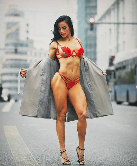 Nahá fotka uniklých OnlyFans od Ali Romero