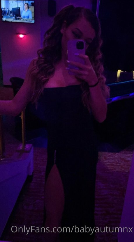 Nahá fotka uniklých OnlyFans od Babyautumnx