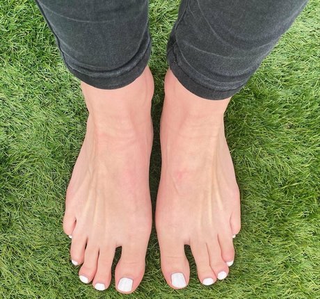 Naken lekkede OnlyFans-bilde av Callyfeet33