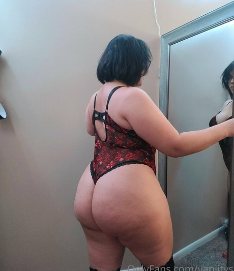 OnlyFans-model Vaniitys