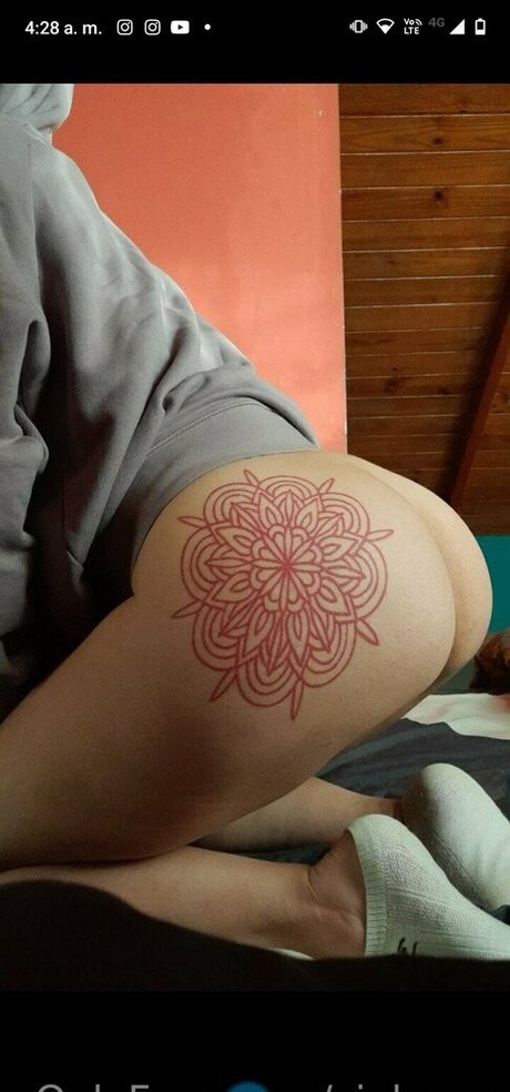 Foto di nudo di fuga di OnlyFans di Cieloeve