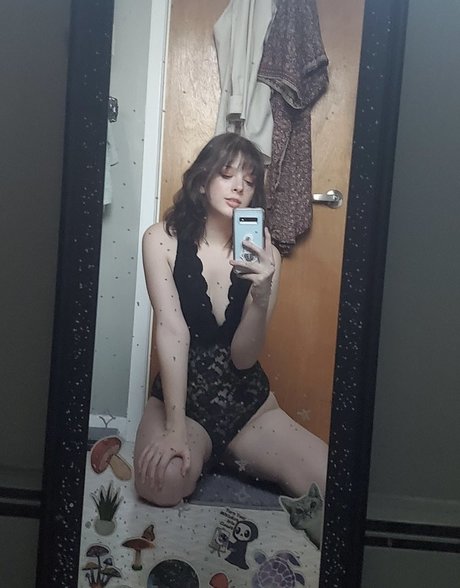 Naken läckt OnlyFans-bild av Dianalikesclowns