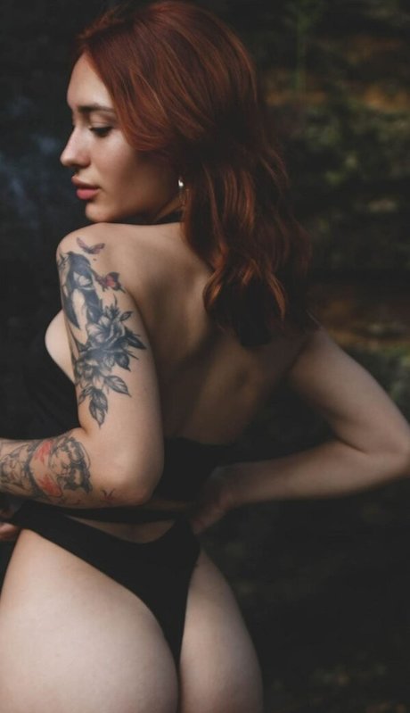 Nacktes geleaktes OnlyFans-Foto von Ihtiandraa