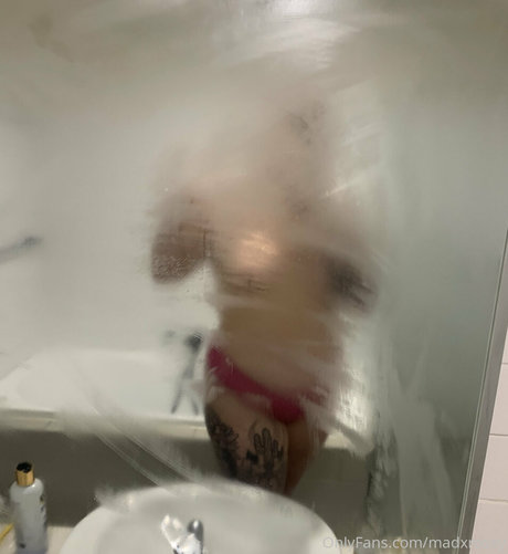 Nahá fotka uniklých OnlyFans od Madxrosey