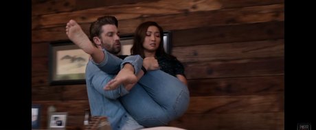 Nacktes geleaktes OnlyFans-Foto von Brenda Song