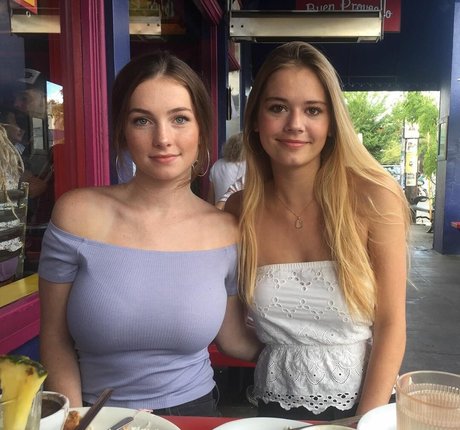 Naakte gelekte OnlyFans-foto van Paulinakuchepatova