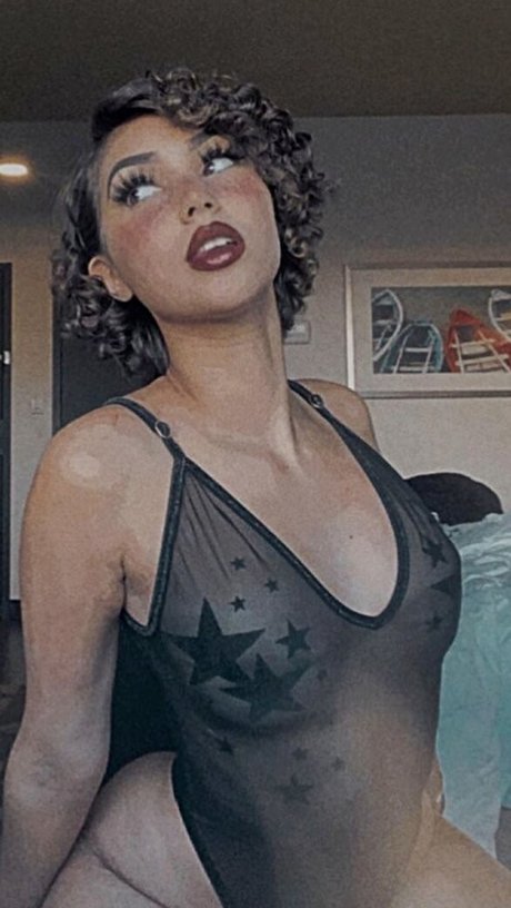 Nacktes geleaktes OnlyFans-Foto von Aliciabandzzz