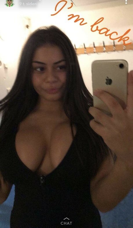 Photo nue de fuite OnlyFans de Swedish Nagon