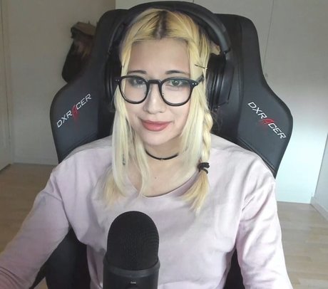 Sinneddonut naked leaks OnlyFans pic