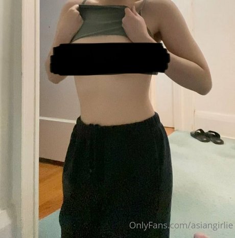 Asiangirlie naked leaks OnlyFans pic