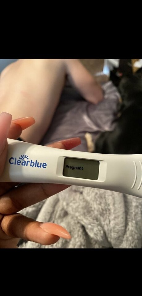 Обнаженная фотография утечки OnlyFans от Thesarahbnkx