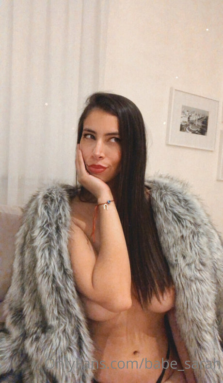 Alasti lekkinud OnlyFans-i pilt Babesarah