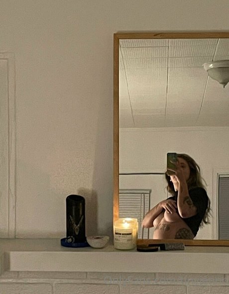 Tinyjennn OnlyFans泄露裸照