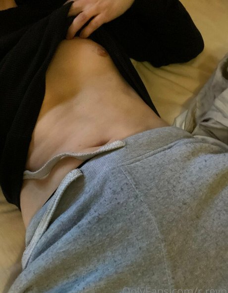 Nacktes geleaktes OnlyFans-Foto von Rreyn