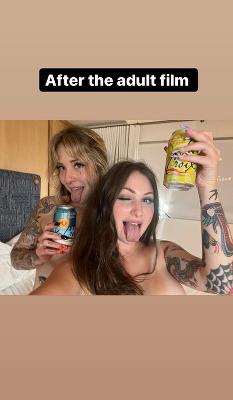 Photo nue de fuite OnlyFans de Bellabluxxx