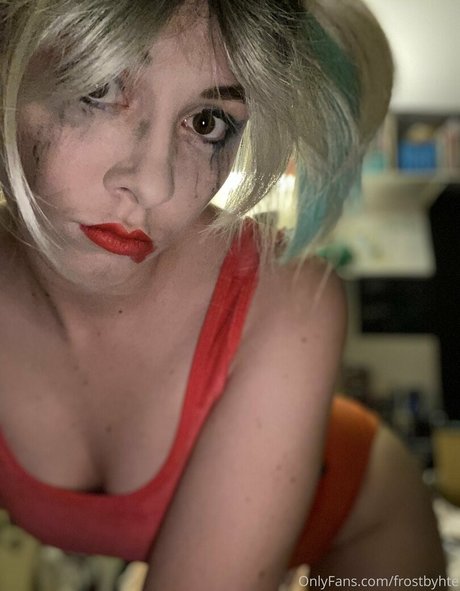 Nahá fotka uniklých OnlyFans od Frostbyhte