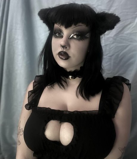 Обнаженная фотография утечки OnlyFans от Destructiv333