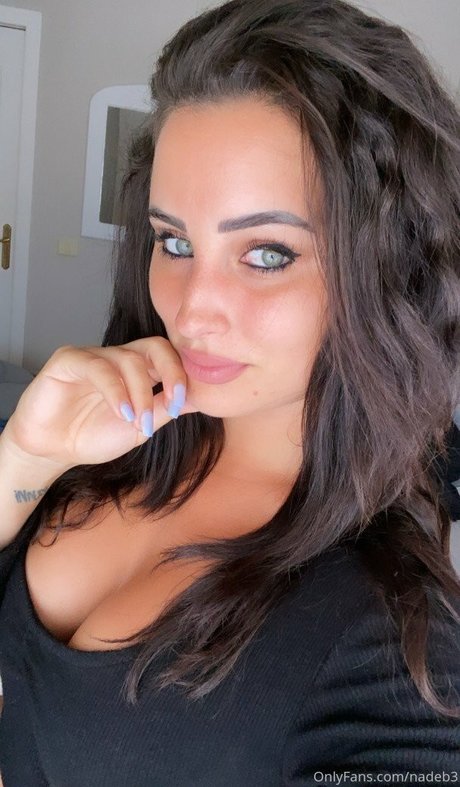 Alasti lekkinud OnlyFans-i pilt Sweetselly