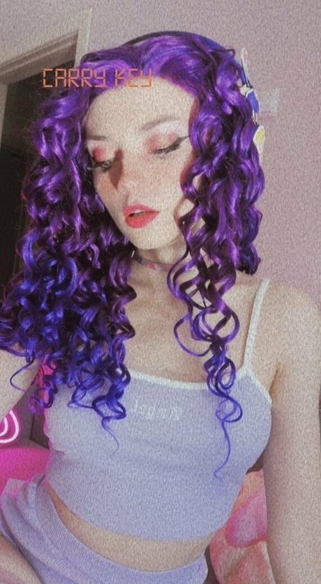 Nahá fotka uniklých OnlyFans od Yourcarry