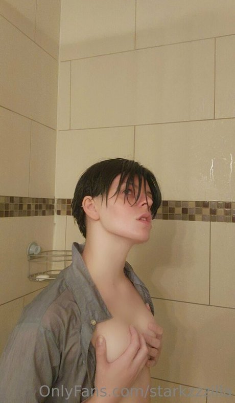 Foto di nudo di fuga di OnlyFans di Starkzzzilla
