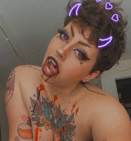 Naken lekkede OnlyFans-bilde av Nymphofstyx