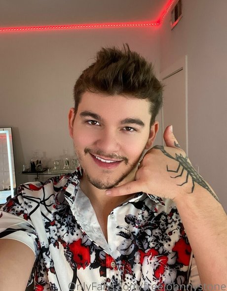 Alasti lekkinud OnlyFans-i pilt Freejohnnystone