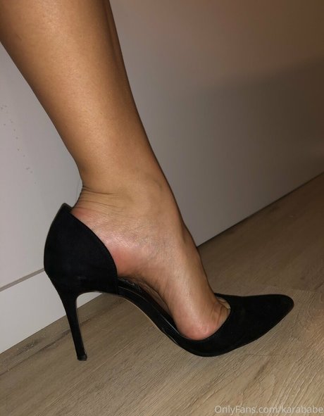 Naken lekkede OnlyFans-bilde av Karababe