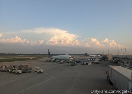 Nahá fotka uniklých OnlyFans od Idgaf71