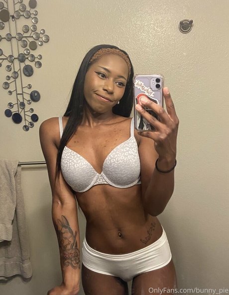 Naken lekkede OnlyFans-bilde av Bunnypie