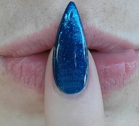 Nahá fotka uniklých OnlyFans od Gtssyren