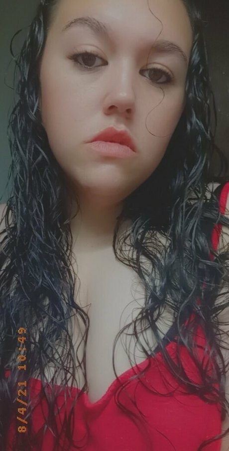 Alasti lekkinud OnlyFans-i pilt Naughtyhoneypot