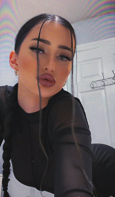 Обнаженная фотография утечки OnlyFans от Ennienn2