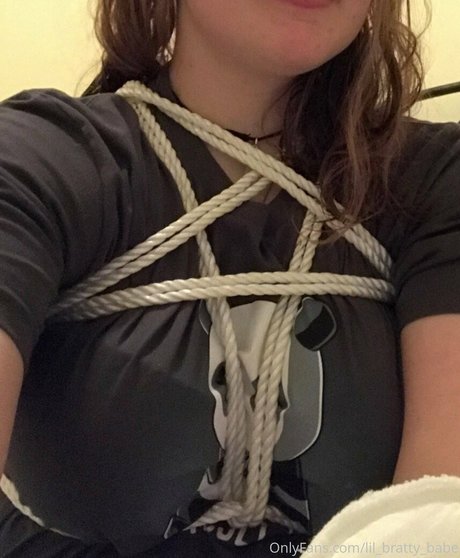 Alasti lekkinud OnlyFans-i pilt Chubbylittlekitty