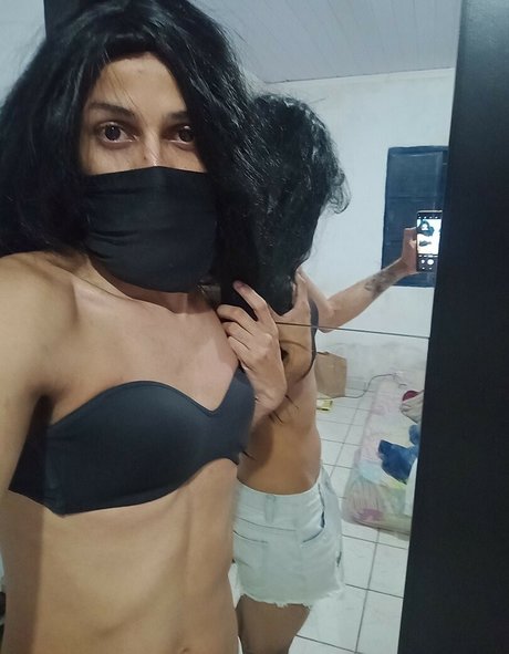 Foto di nudo di fuga di OnlyFans di Rizzo