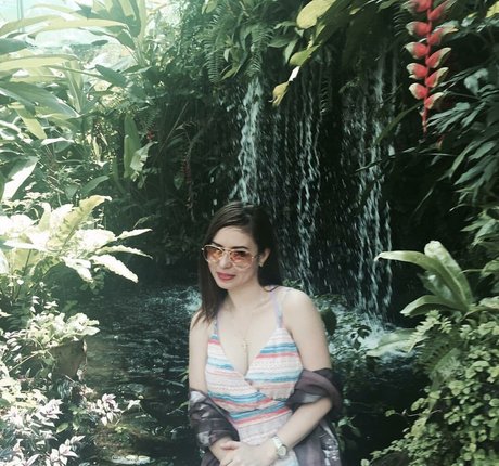 Nahá fotka uniklých OnlyFans od Reynalyn Torres