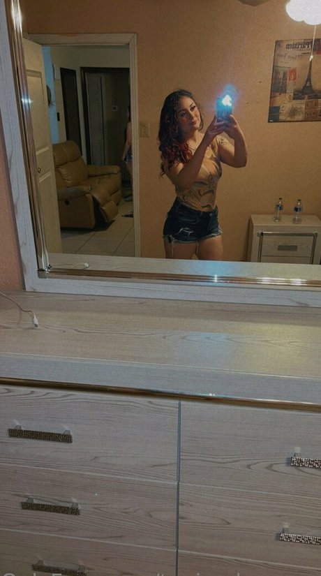 Photo nue de fuite OnlyFans de Tinavalenssx