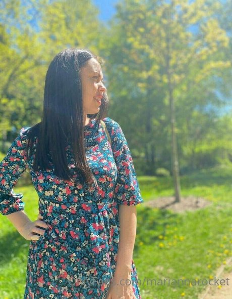 Foto di nudo di fuga di OnlyFans di Mariannarocket