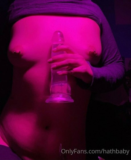 Foto desnuda filtrada de OnlyFans de Hathbaby
