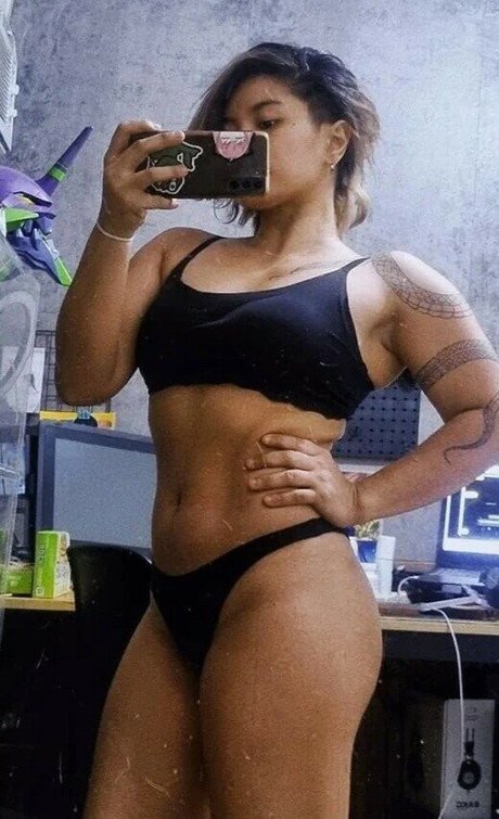 Nyaaaaati OnlyFans泄露裸照