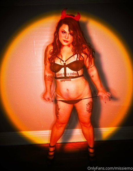 Photo nue de fuite OnlyFans de Missiemo