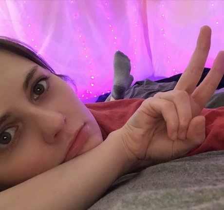 Nahá fotka uniklých OnlyFans od Ruvalerie