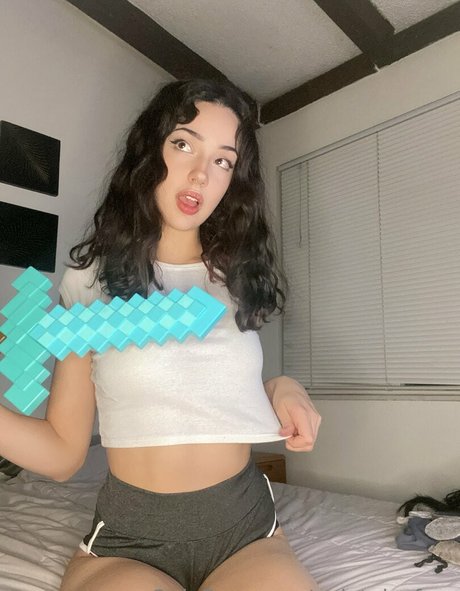 Foto desnuda filtrada de OnlyFans de Onlytalezfree