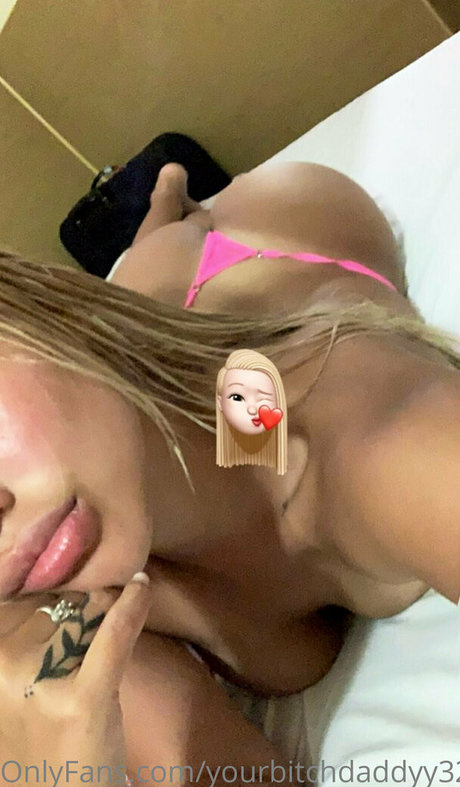 Naakte gelekte OnlyFans-foto van Ailincaramelo