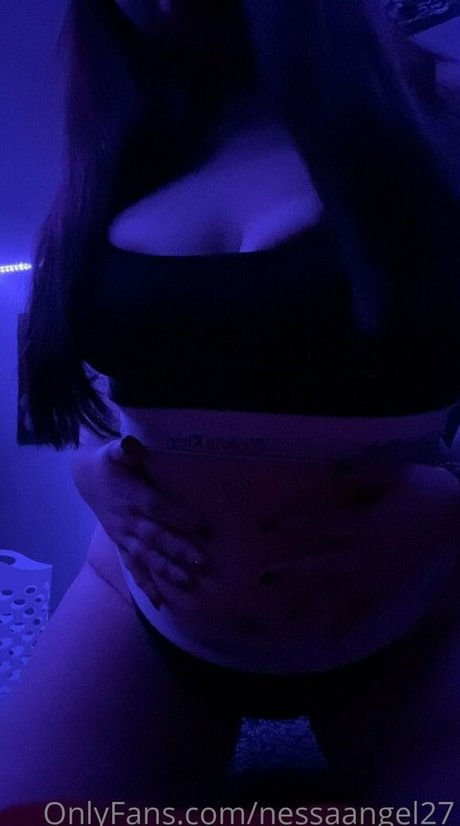 Foto desnuda filtrada de OnlyFans de Babyyangelxxx