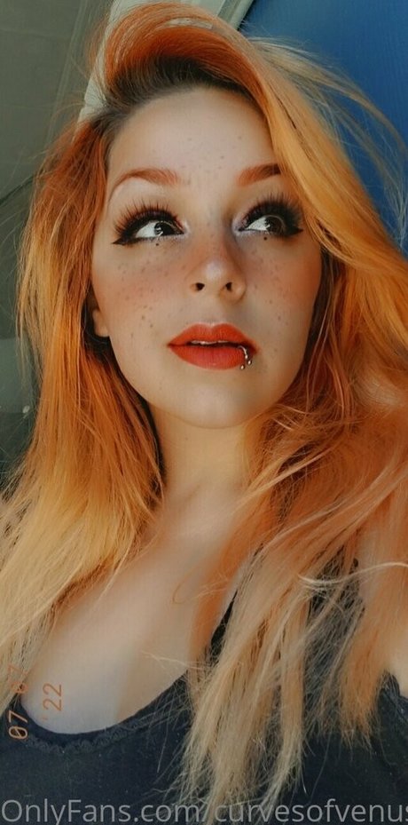 OnlyFans-model Curvesofvenus