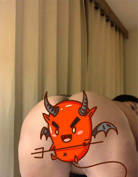 Naken lekkede OnlyFans-bilde av Tanya9999free