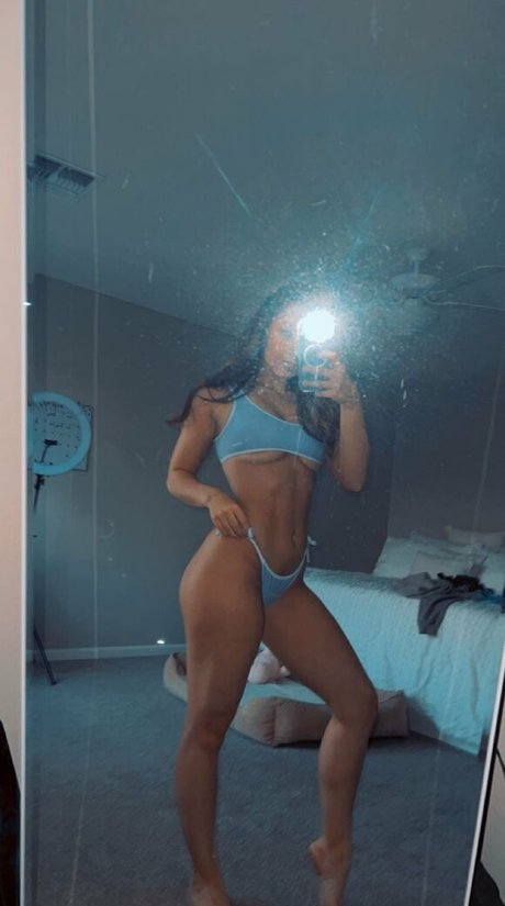 Photo nue de fuite OnlyFans de Marigraceofficial