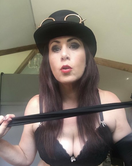 Englishrosie21 OnlyFansリークヌード写真