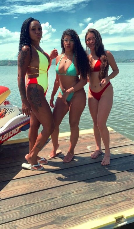 Foto di nudo di fuga di OnlyFans di Maria Patricia Cid Farias